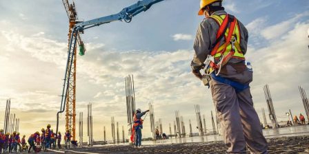 Official figures show an improving picture for the UK jobs market with vacancies hitting new record levels